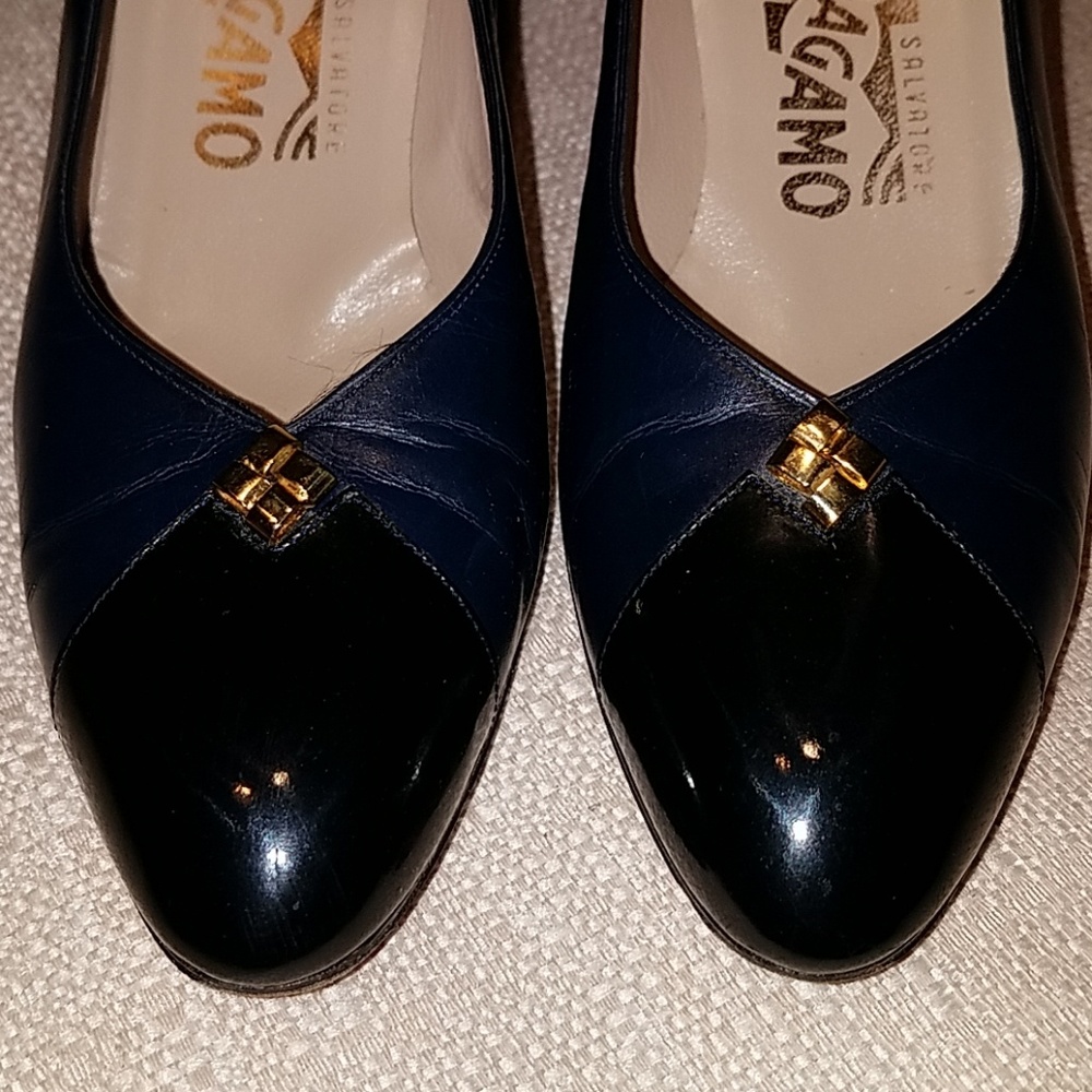 FERRAGAMO Cap Toe Heel - Picture 5 of 8